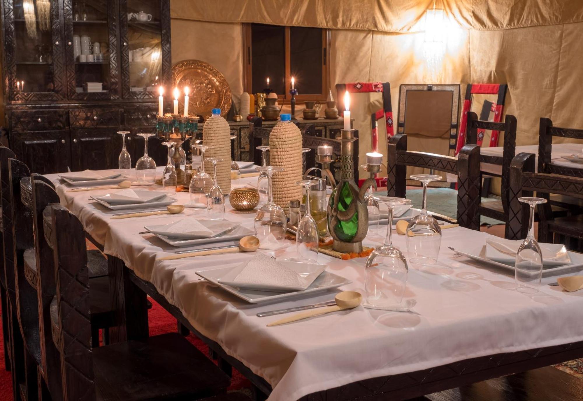 Merzouga Nomadic Luxury Camp Eksteriør bilde